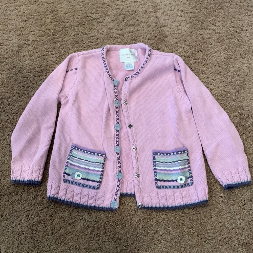 Girl’s sweater